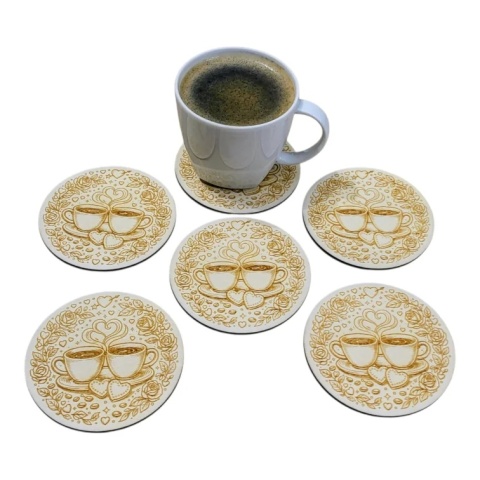 Drweniane podstawki pod kubek dla zakochanych