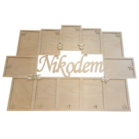 Ramka na 12 zdjęć z pierwszego roku życiz