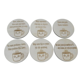 Zestaw drewnianych podstawek pod kubek – cytaty o kawie